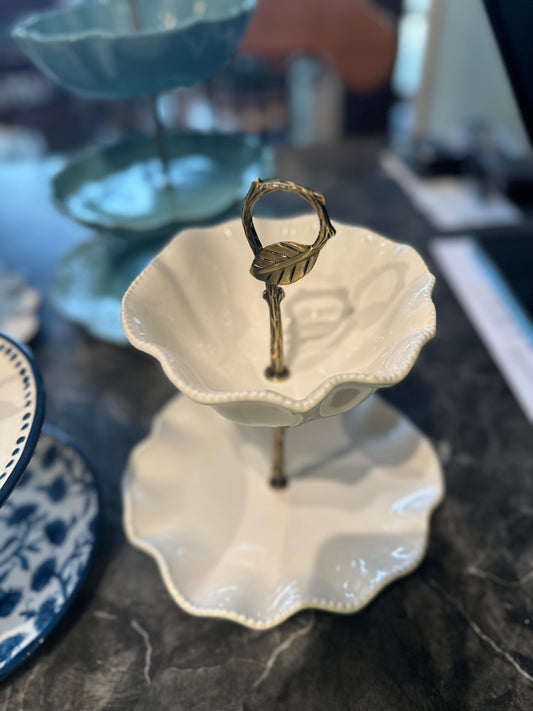 Perfectly CUTE Tiered set!